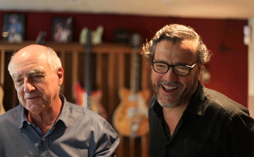 Cantor português José Pedro Gil lança “Trocando em miúdos”, álbum dedicado a versões intimistas para obras de Chico Buarque
