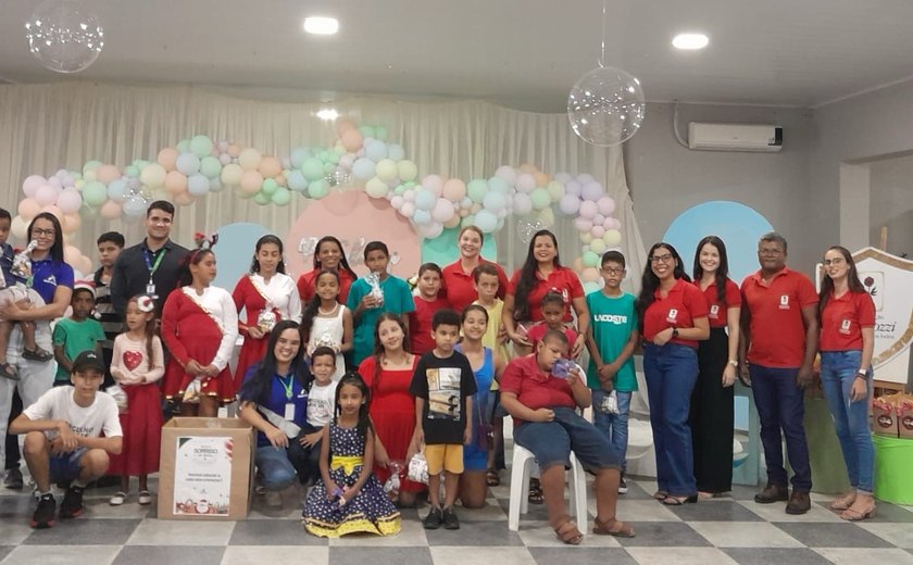 Colaboradores da Águas do Sertão proporcionam “Doce Sorriso de Natal” para crianças alagoanas
