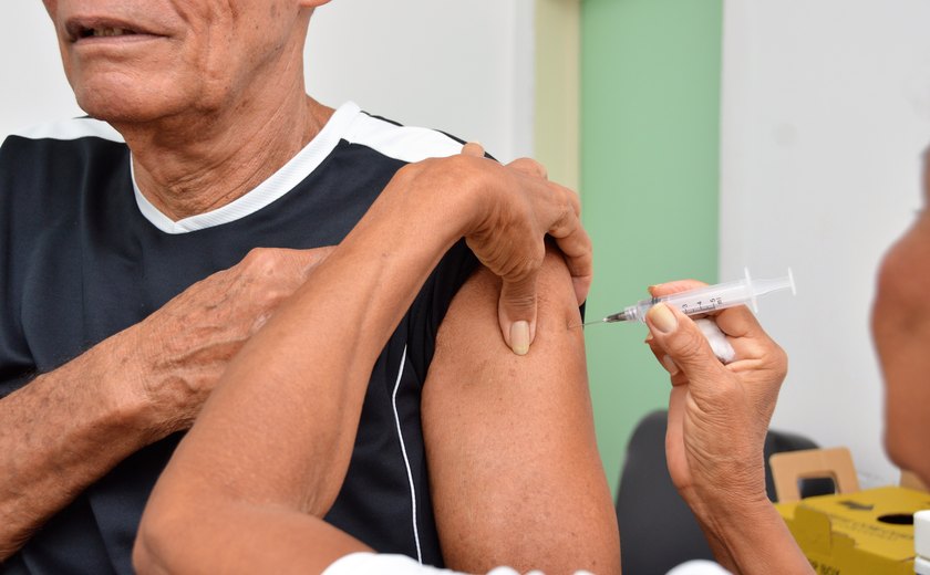 Vacinação contra Gripe já imunizou 50,38% do público-alvo em Alagoas
