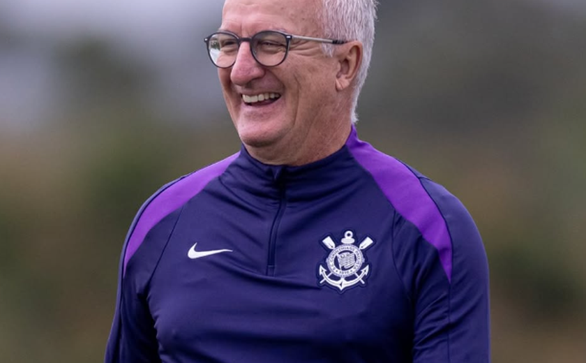 Dorival comanda primeiro treino no Corinthians e busca reabilitar o time na temporada