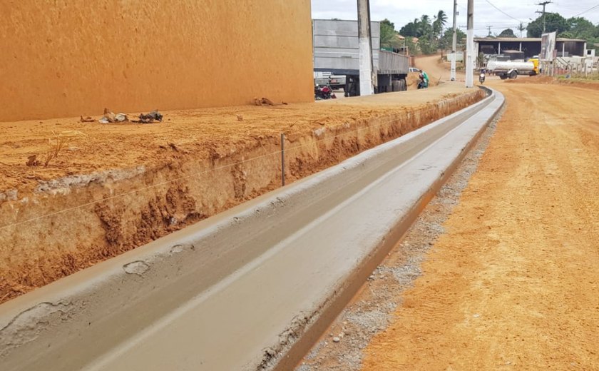 Vila Canaã recebe técnica inovadora nas obras de pavimentação