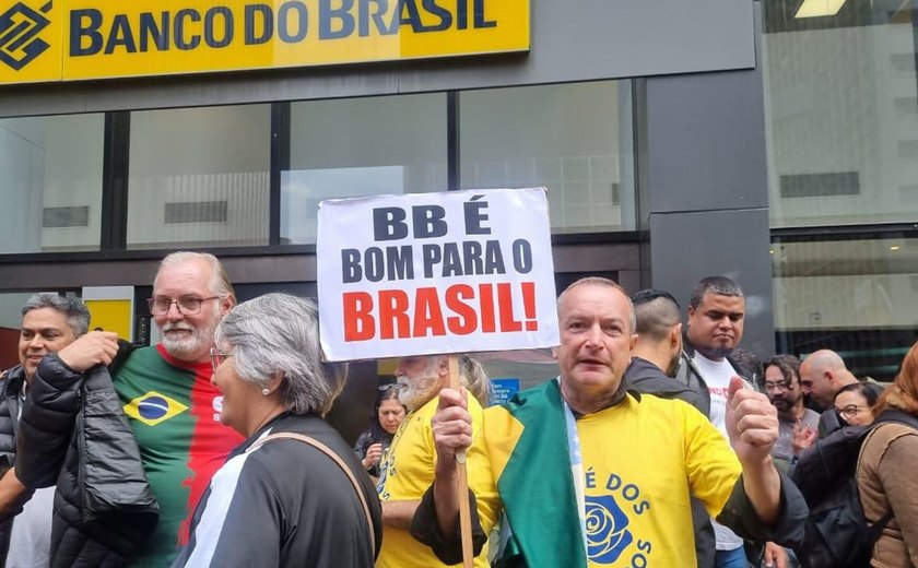 Sindicalistas denunciam ataques contra o Banco do Brasil e defendem instituições públicas (VÍDEOS)