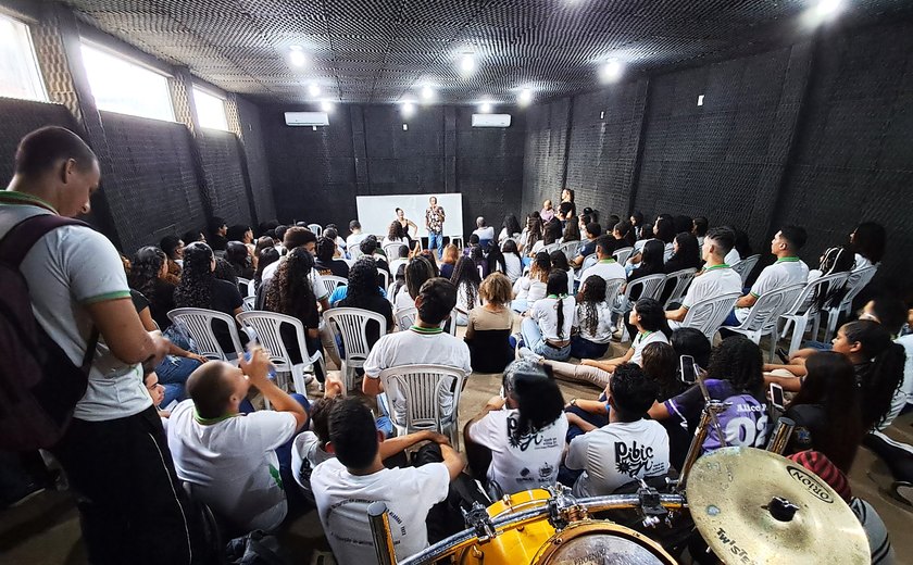 Ifal Marechal promove oficina de instrumentos musicais aberta ao público