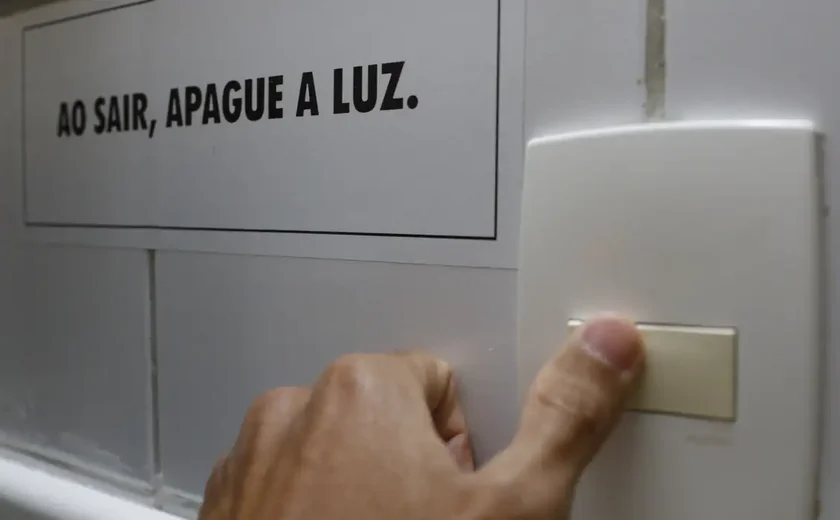 Aneel aprova redução média de 2,43% nas tarifas da Enel em São Paulo