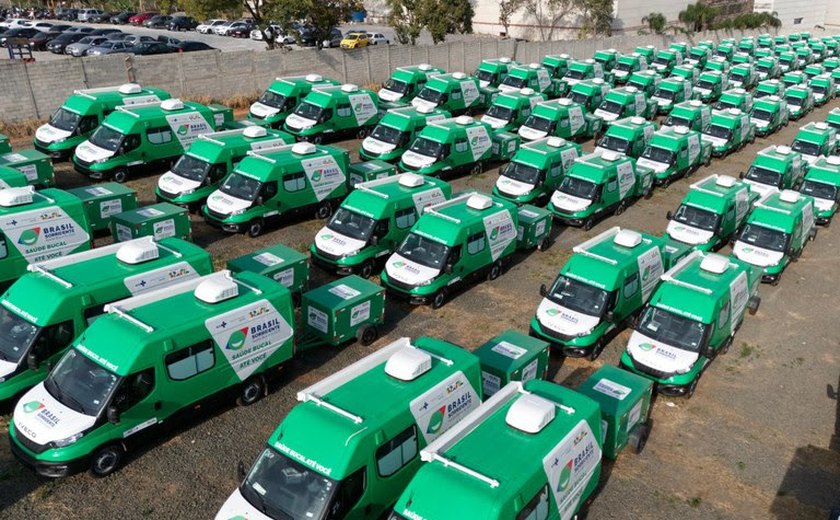 Alagoas recebe reforço na saúde bucal com 14 novas Unidades Odontológicas Móveis