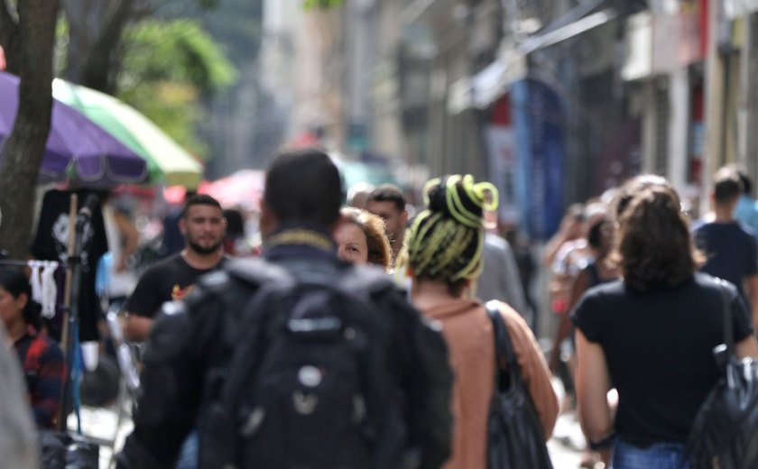 Por que é comum esquecer o nome das pessoas? Pesquisadores desvendam o mistério