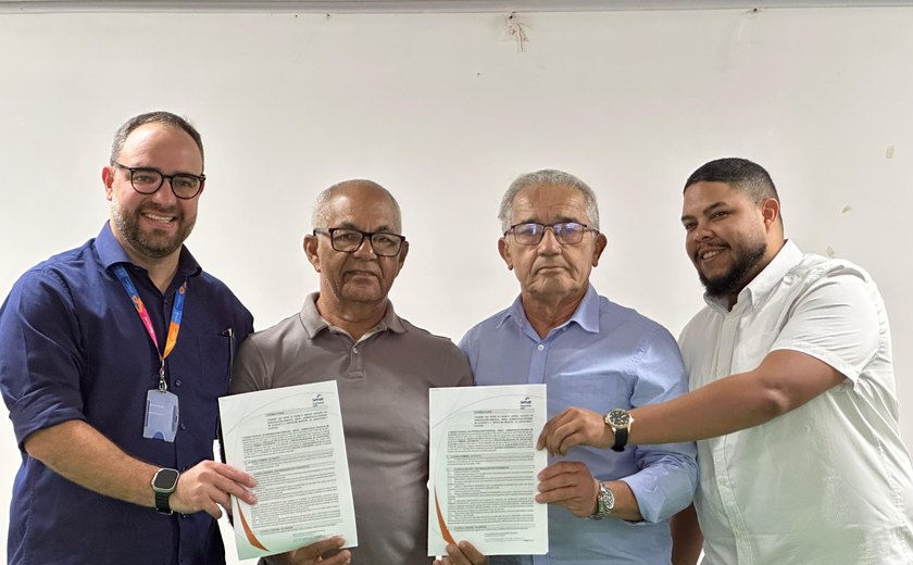 Em Japaratinga, Senac Alagoas forma 80 alunos e firma novo convênio para qualificação profissional