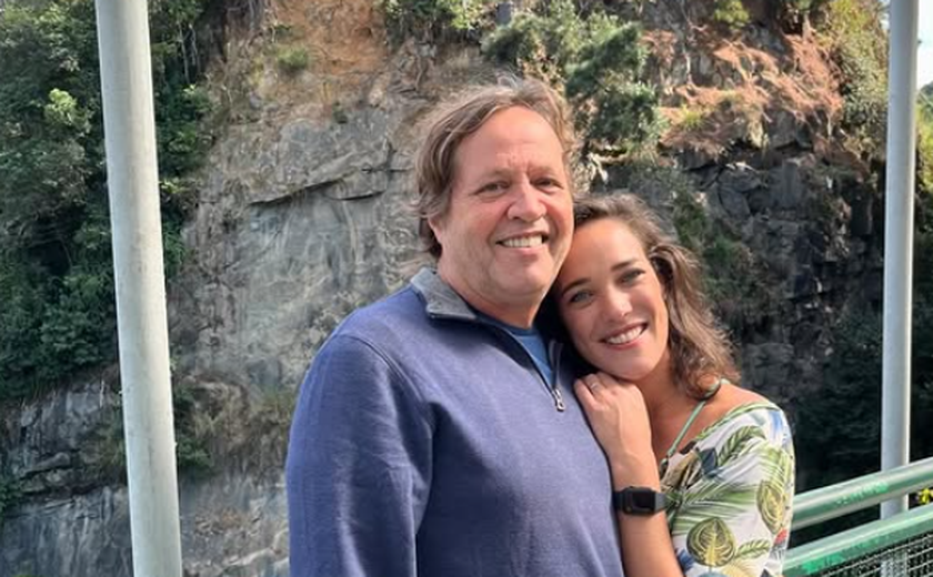 Quem é Ivan Zettel, diretor de TV que ficou noivo de Adriana Birolli