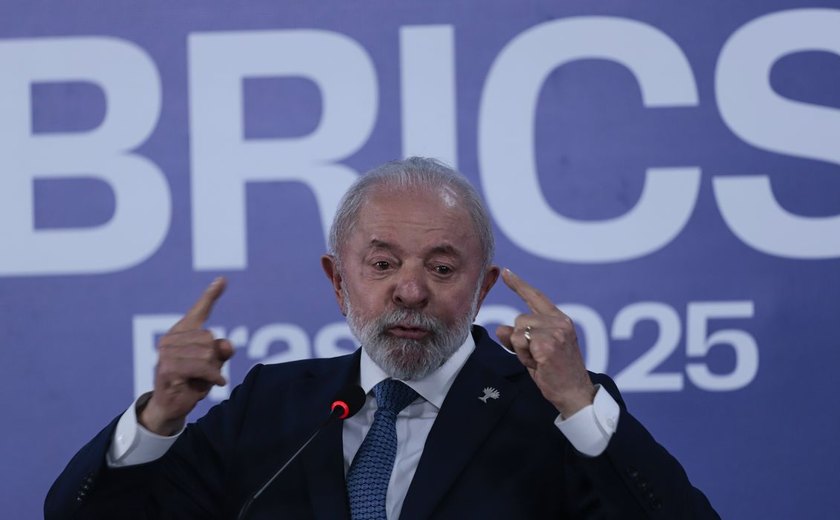 Lula defende Brics para fortalecer democracia e multilateralismo