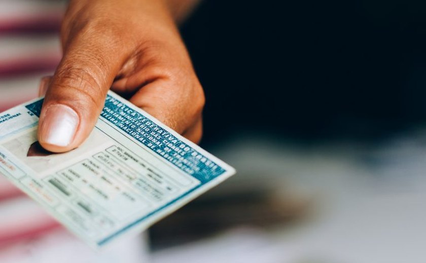 Nova lei facilita acesso on-line a dados de habilitação e registro de veículos