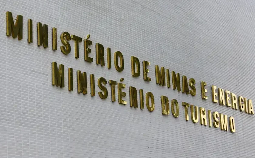 MME: Governo destina R$ 1,5 bilhão para Bahia, em novas ligações do Luz Para Todos
