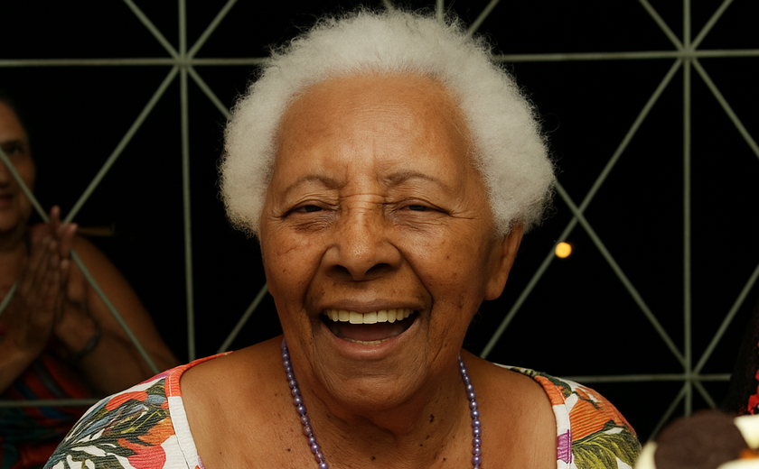 Aprovada criação da medalha Leda Lins em homenagem à defesa dos direitos da pessoa idosa