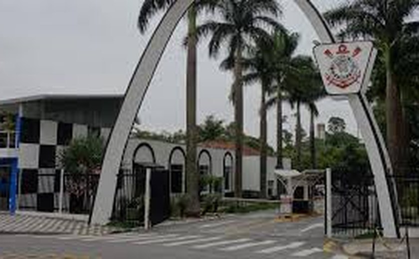 Polícia Federal vai ao Parque São Jorge examinar empresa contratada pelo Corinthians
