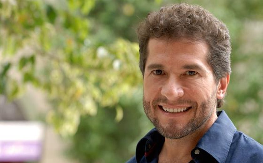 Cantor Daniel e a esposa anunciam que esperam mais uma menina