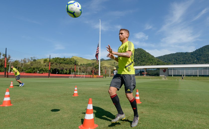 Colômbia chama Cuéllar e deixa Aguilar, Chará e Orejuela fora da Copa América