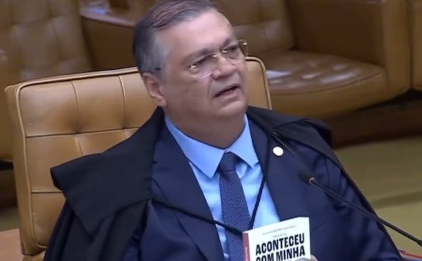Em debate no STF, Flávio Dino alerta para o vício digital e cita livro sobre drama familiar