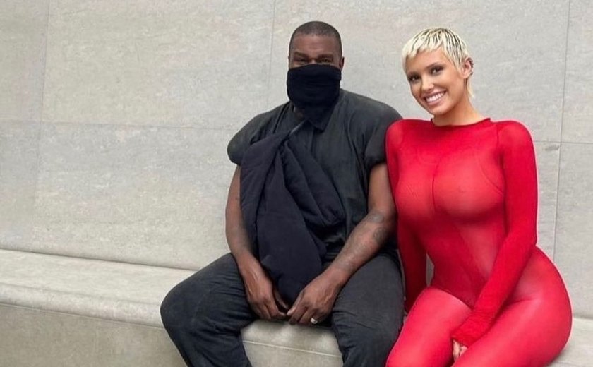 Quem é Bianca Censori, mulher de Kanye West que viraliza ao andar quase em roupas