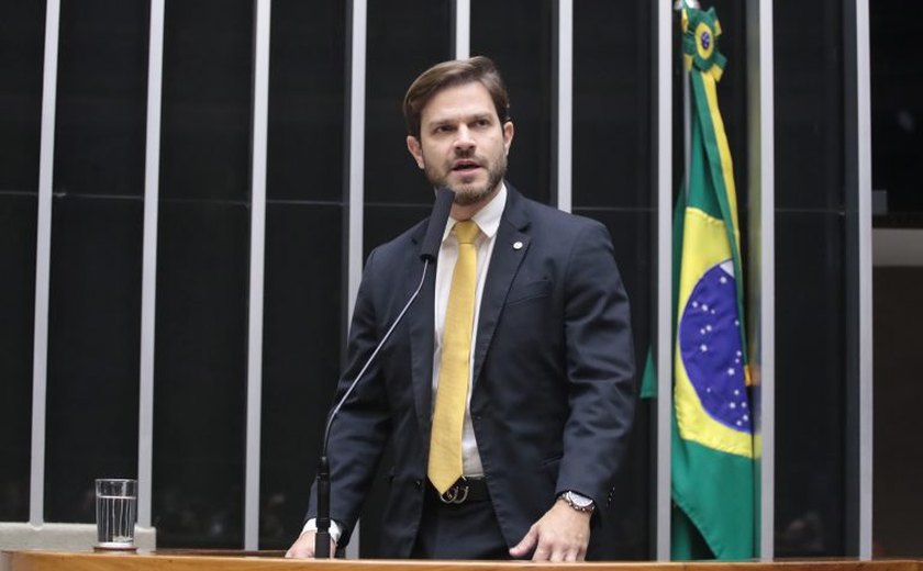 Comissão aprova obrigatoriedade de programas de reeducação para agressores de mulheres