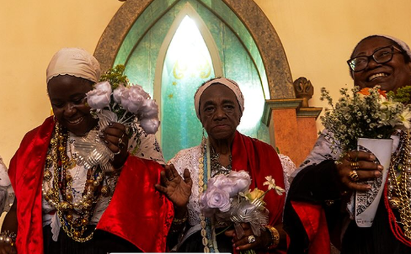 Em Cachoeira, BA, começa a Festa da Nossa Senhora da Boa Morte