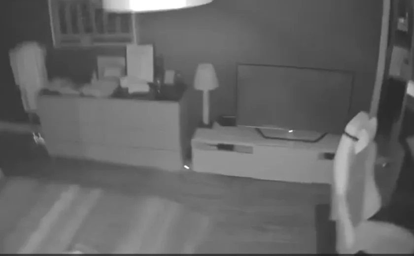 Vídeos mostram momento em que terremoto de magnitude 5,3 atinge Portugal