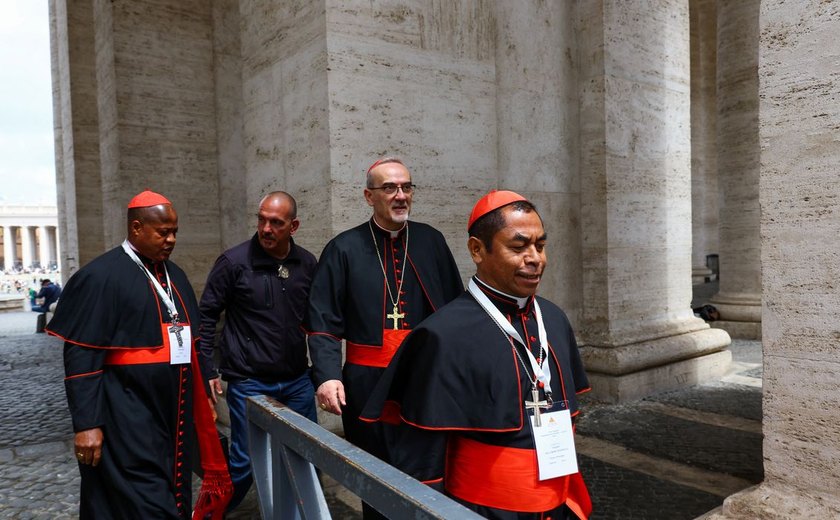 Cardeais brasileiros em Roma têm reunião agendada com papa Leão XIV