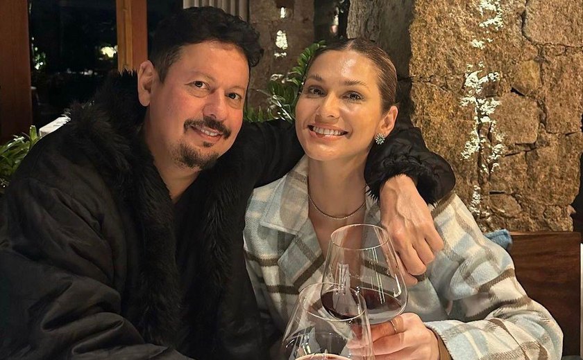Quem é Marcos Araújo, marido de Lívia Andrade que estava em avião que fez pouso de emergência