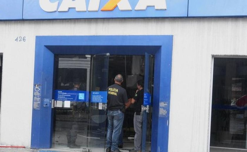Criminosos explodem caixas eletrônicos em Santa Bárbara d&#8217;Oeste (SP)