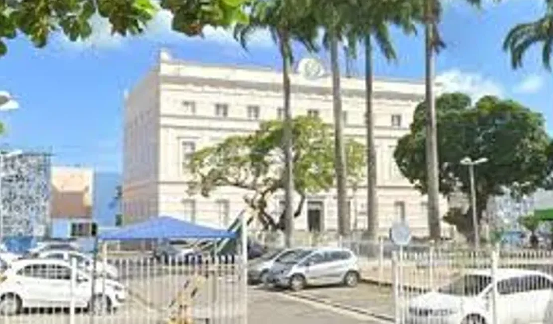 Cinco vereadores arapiraquenses podem disputar mandato para a ALE em 2026