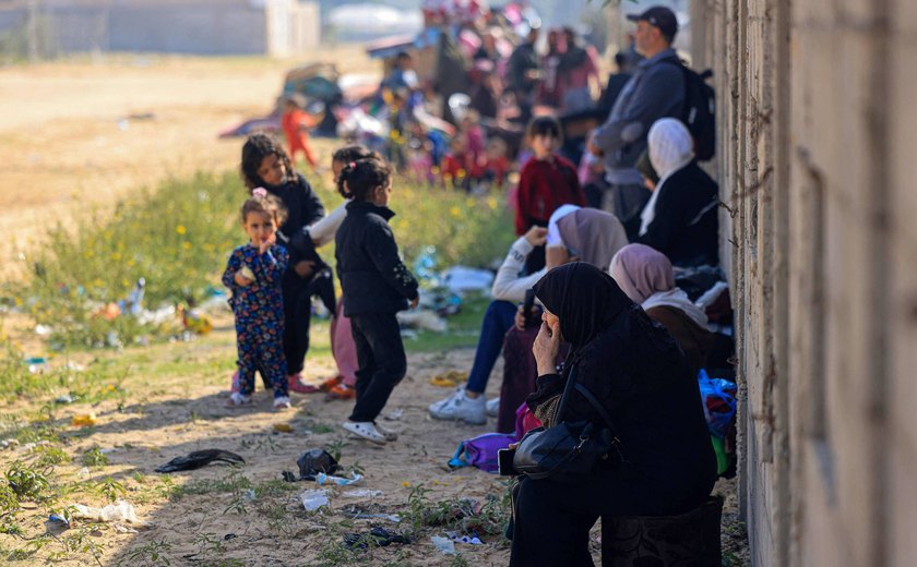 Militares israelenses ordenam que moradores de Gaza em áreas do leste de Rafah 'evacuem imediatamente', diz CNN