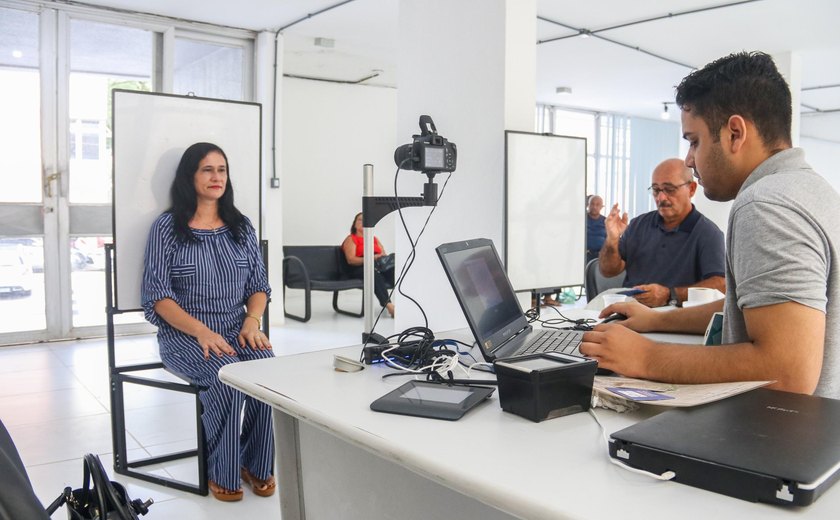 Ação itinerante garante emissão da nova Carteira de Identidade Nacional aos usuários do Ipaseal Saúde