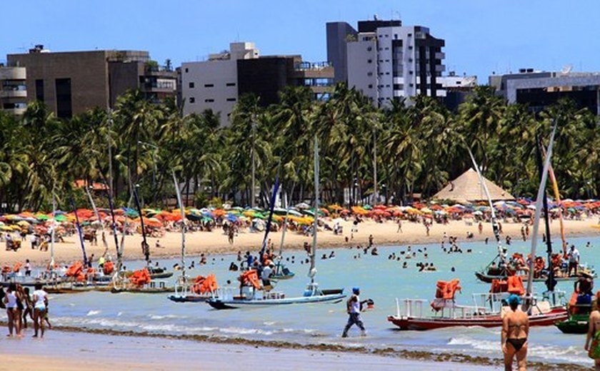 IMA aponta 34 pontos próprios para banho em praias do Estado de Alagoas