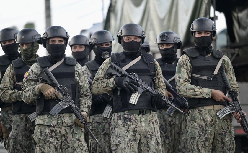 Polícia do Equador resgata 49 pessoas sequestradas por narcotraficantes de uma das principais facções criminosas do país