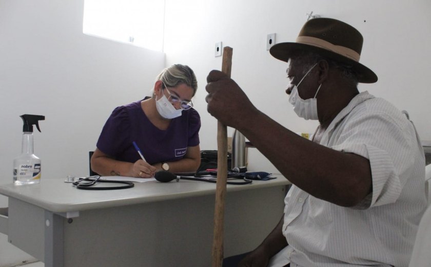 Trabalhadores rurais de Cacimbinhas fazem exames médicos durante Programa Saúde do Homem e da Mulher do Senar Alagoas