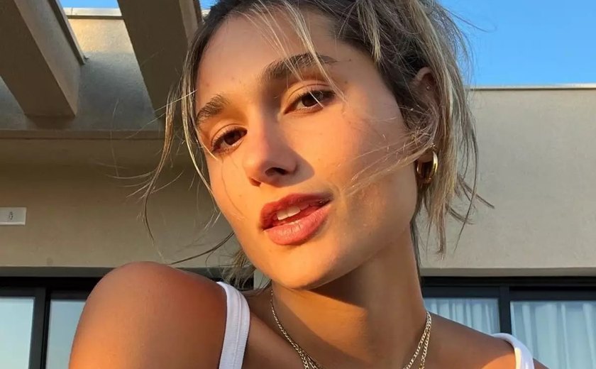 Após críticas por corpo em foto, Sasha Meneghel posta imagem de seu café da manhã em Fernando de Noronha