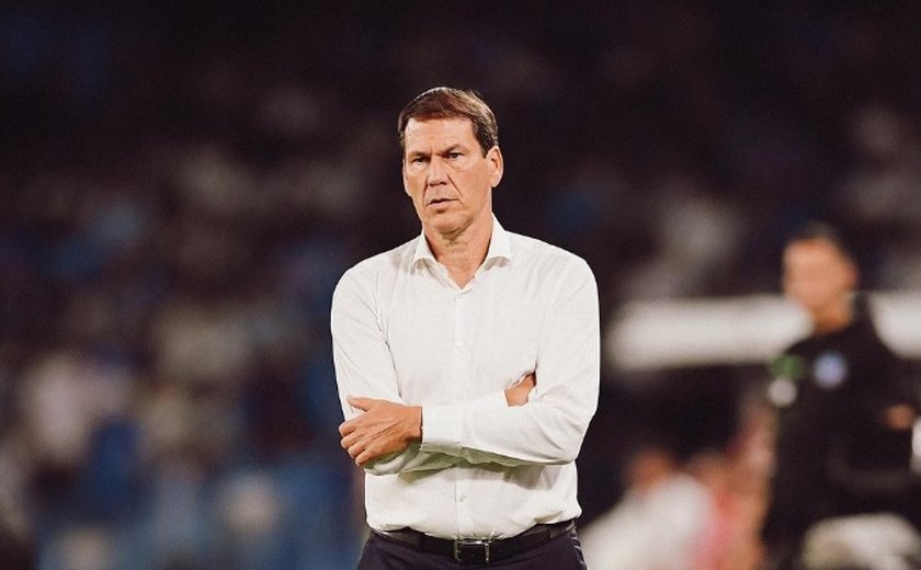 Napoli demite Rudi Garcia e contrata Walter Mazzarri como novo técnico