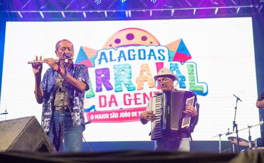 Último dia de Arraiá Jacinto Silva leva apresentações de artistas alagoanos ao Eustáquio Gomes