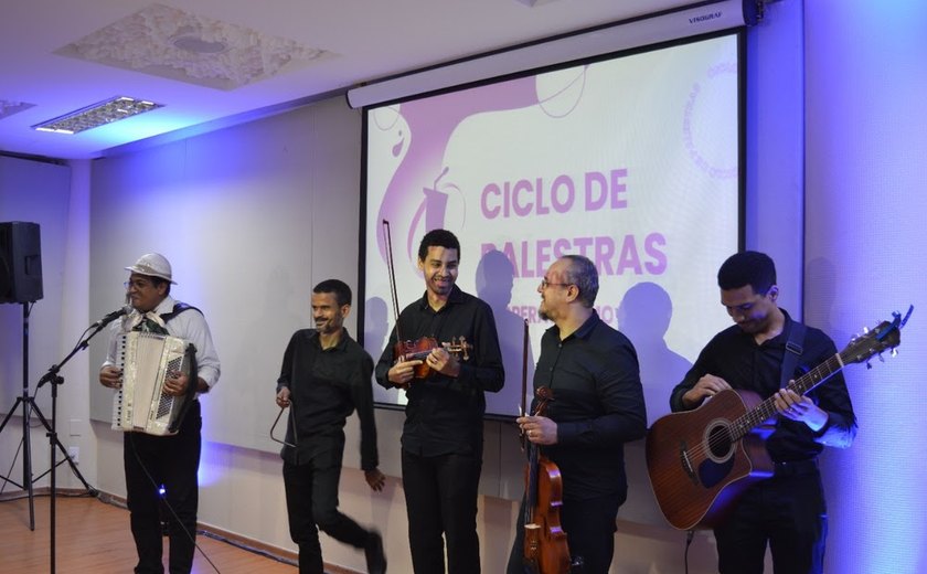 Ciclo de Palestras – Cooperativismo é 100! – traz nesta semana temas nas áreas de psicologia e contabilidade