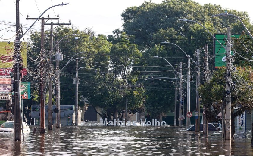Ainda afetado por cheias, metrô volta a operar na grande Porto Alegre