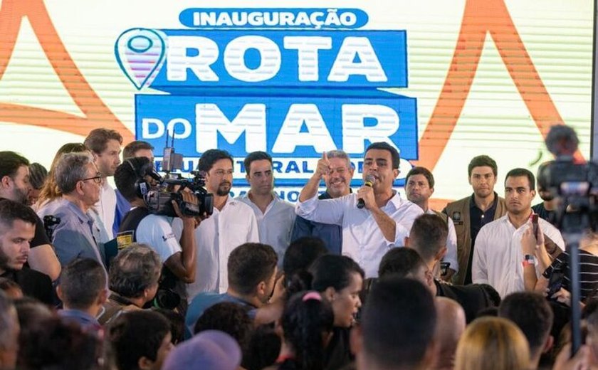 Prefeito JHC inaugura Rota do Mar e anuncia passagem gratuita aos domingos em Maceió