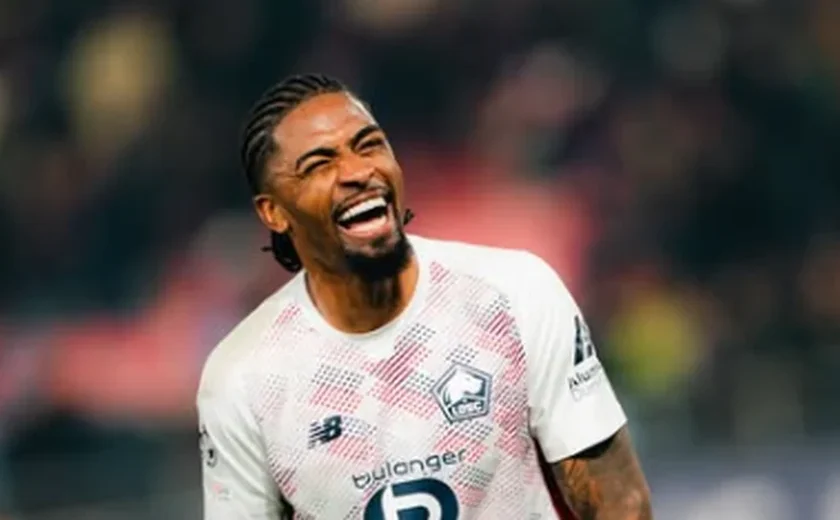 Alexsandro celebra chance na seleção após trajetória de superação: 'Dificuldade me fez crescer'