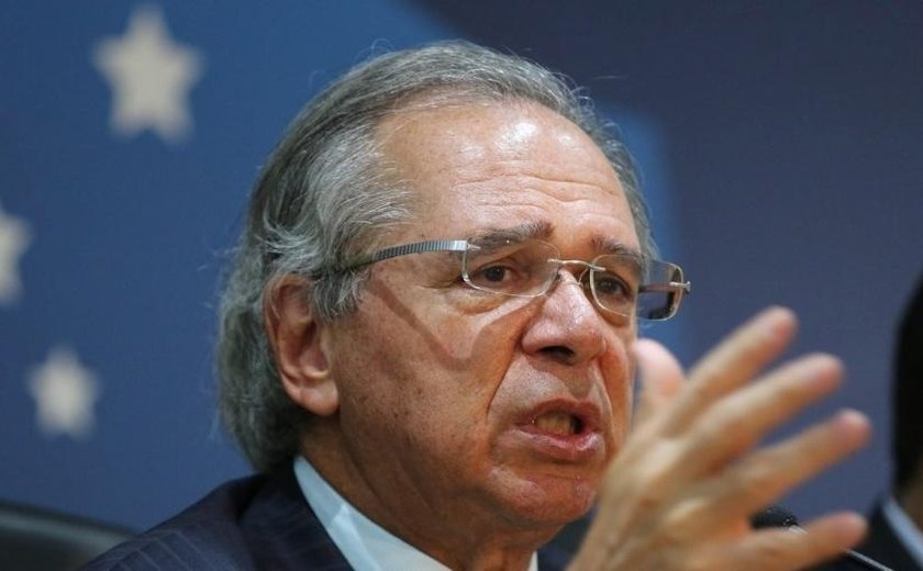 Teto de gastos foi mal construído, reitera Guedes