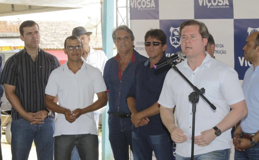 Marx Beltrão anuncia mais de R$ 2 milhões para assentamento em Viçosa