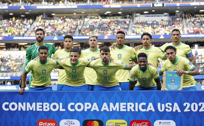 Brasil enfrenta Paraguai em busca da primeira vitória na Copa América