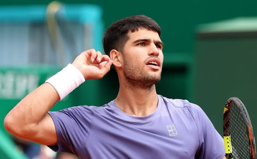 Alcaraz vira sobre Musetti, aplica 'pneu' e conquista título inédito em Monte Carlo