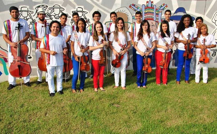 Orquestra de Cordas Caetés realiza concerto em Arapiraca