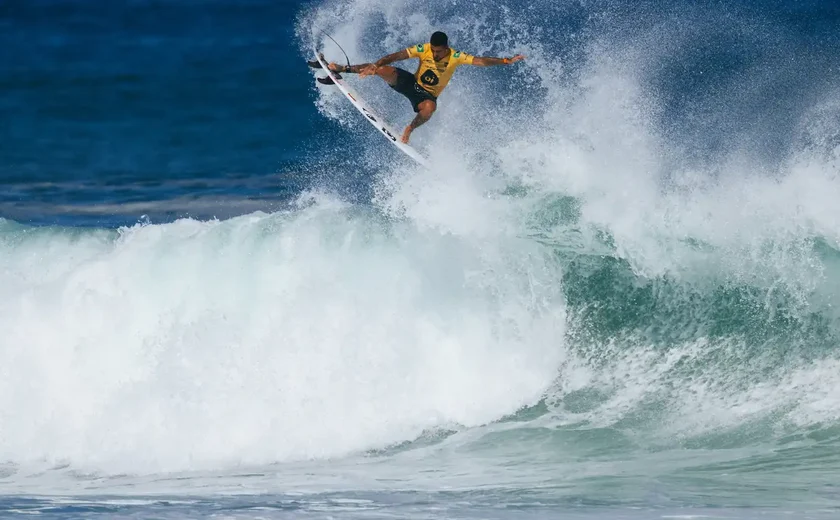 Circuito Mundial de surfe terá nova etapa em piscina de ondas, em Abu Dabi