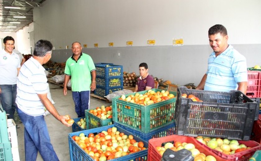 Arapiraca: Unidades do CRAS recebem alimentos pelo PAA municipal
