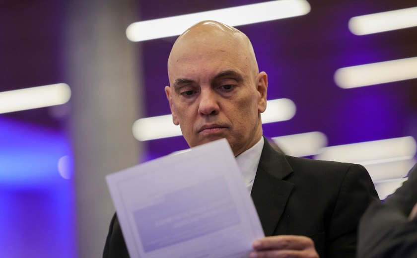 'Não há possibilidade' de Bolsonaro retornar à Presidência, dispara Moraes à mídia norte-americana