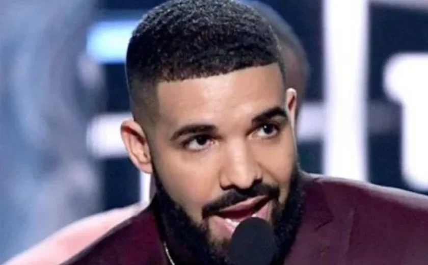 Drake perde R$ 10 milhões após apostar contra brasileiro no UFC