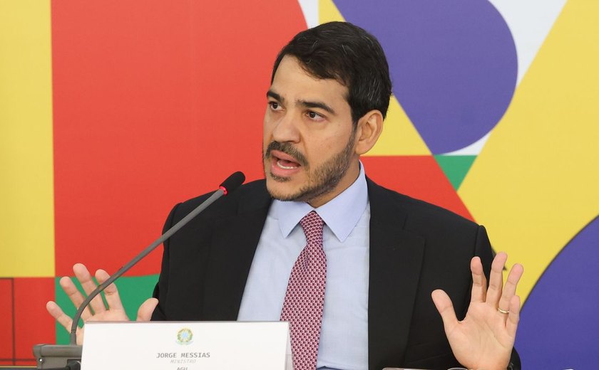 INSS notifica 9 milhões de beneficiários sobre descontos